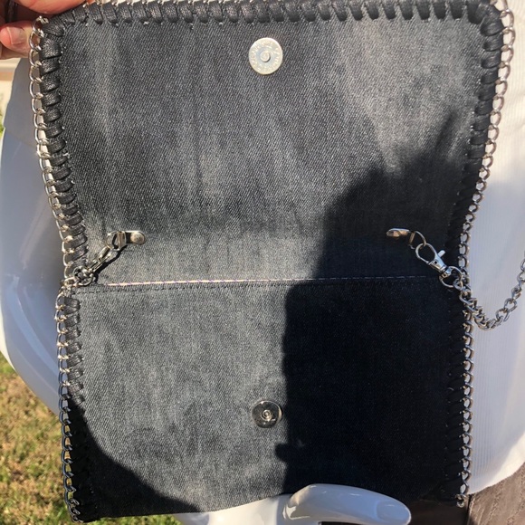 URBAN EXPRESSIONS DENIM CROSSBODY CLUTCH - Picture 6 of 10
